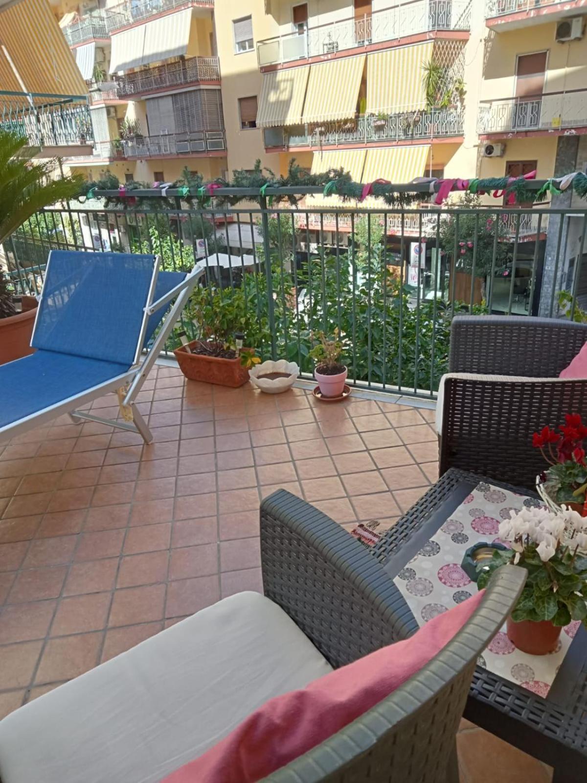 La Terrazza Di Monica & Teresa Bed & Breakfast Portici Exterior photo