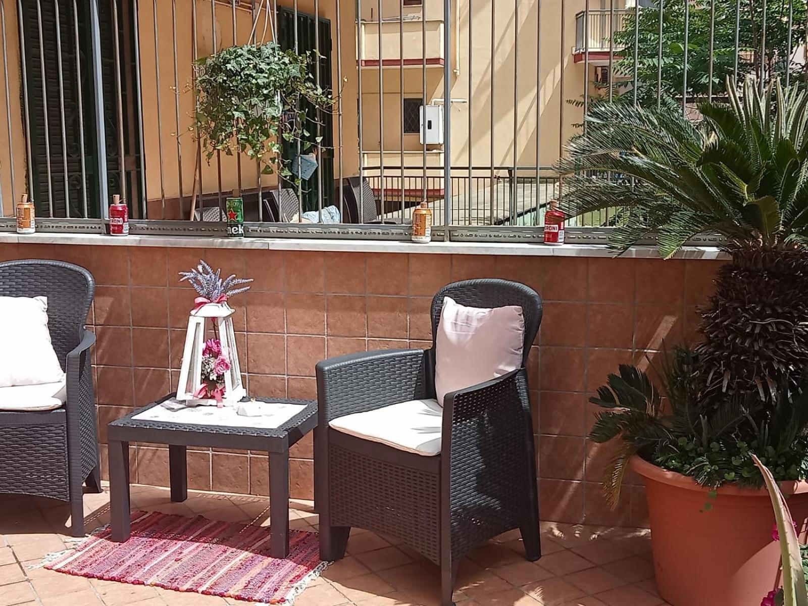 La Terrazza Di Monica & Teresa Bed & Breakfast Portici Exterior photo